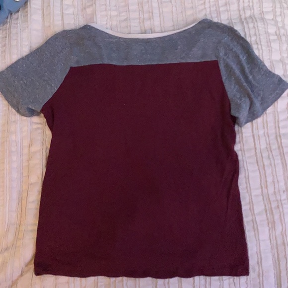 Burgundy and grey Full Tilt T-shirt size Medium - Picture 2 of 2
